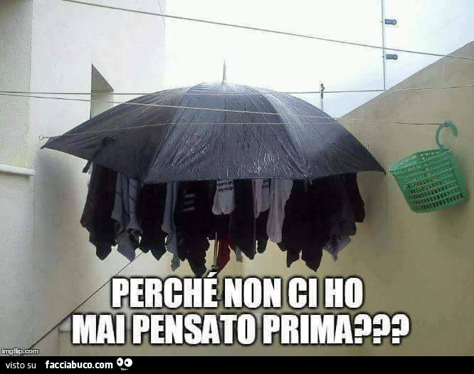 Entra se vuoi , fermati con noi , saluta quando vai- - Pagina 14 So59p87vf3-panni-stesi-sotto-un-ombrello-perche-non-ci-ho-mai-pensato-prima_a